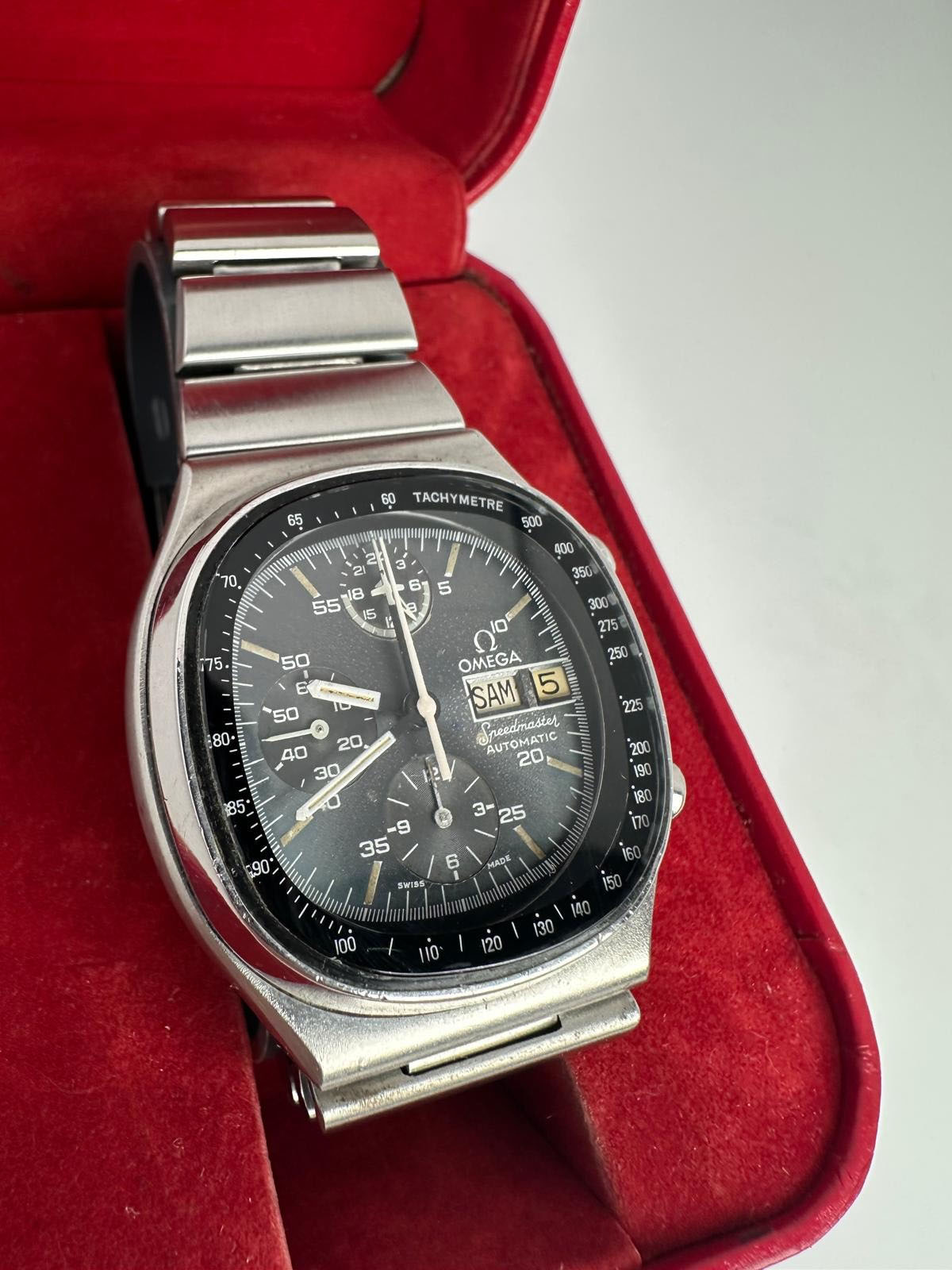 Reloj Omega, Speedmaster Tv