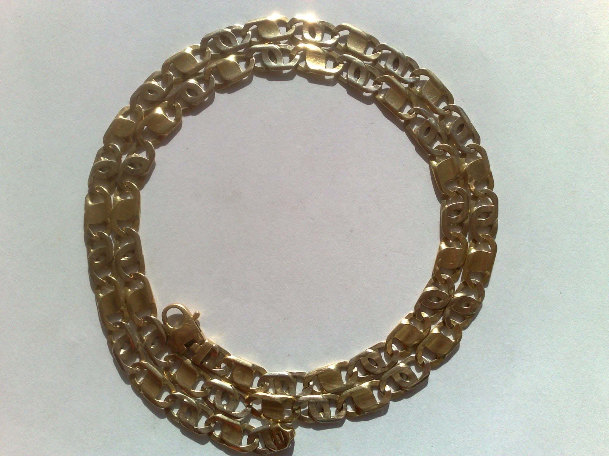 Cadena de oro 18 kilates estilo Cartier